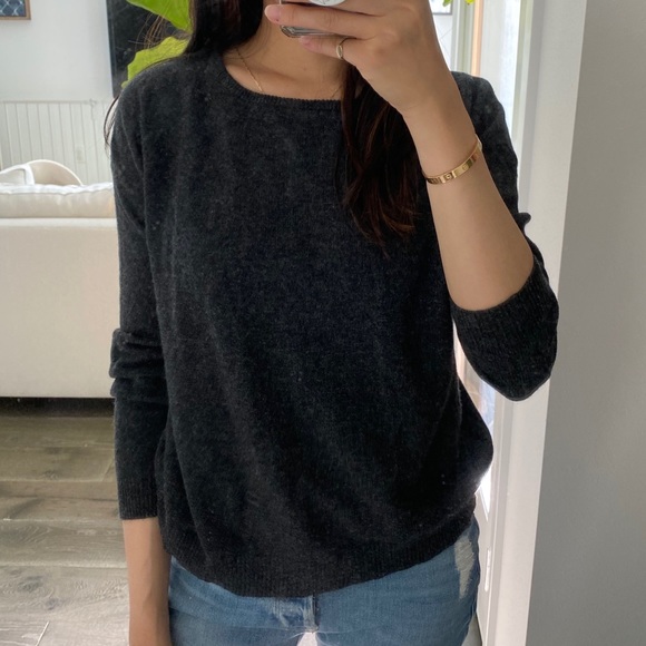 Cashmere Sweater Perfect for Tucking / Layering XS - Picture 6 of 8